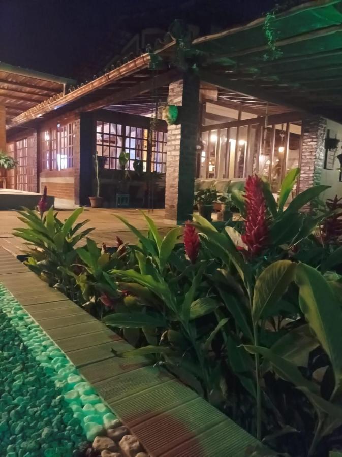 לינה וארוחת בוקר פורטו סגורו Casa De Ioio Arraial מראה חיצוני תמונה
